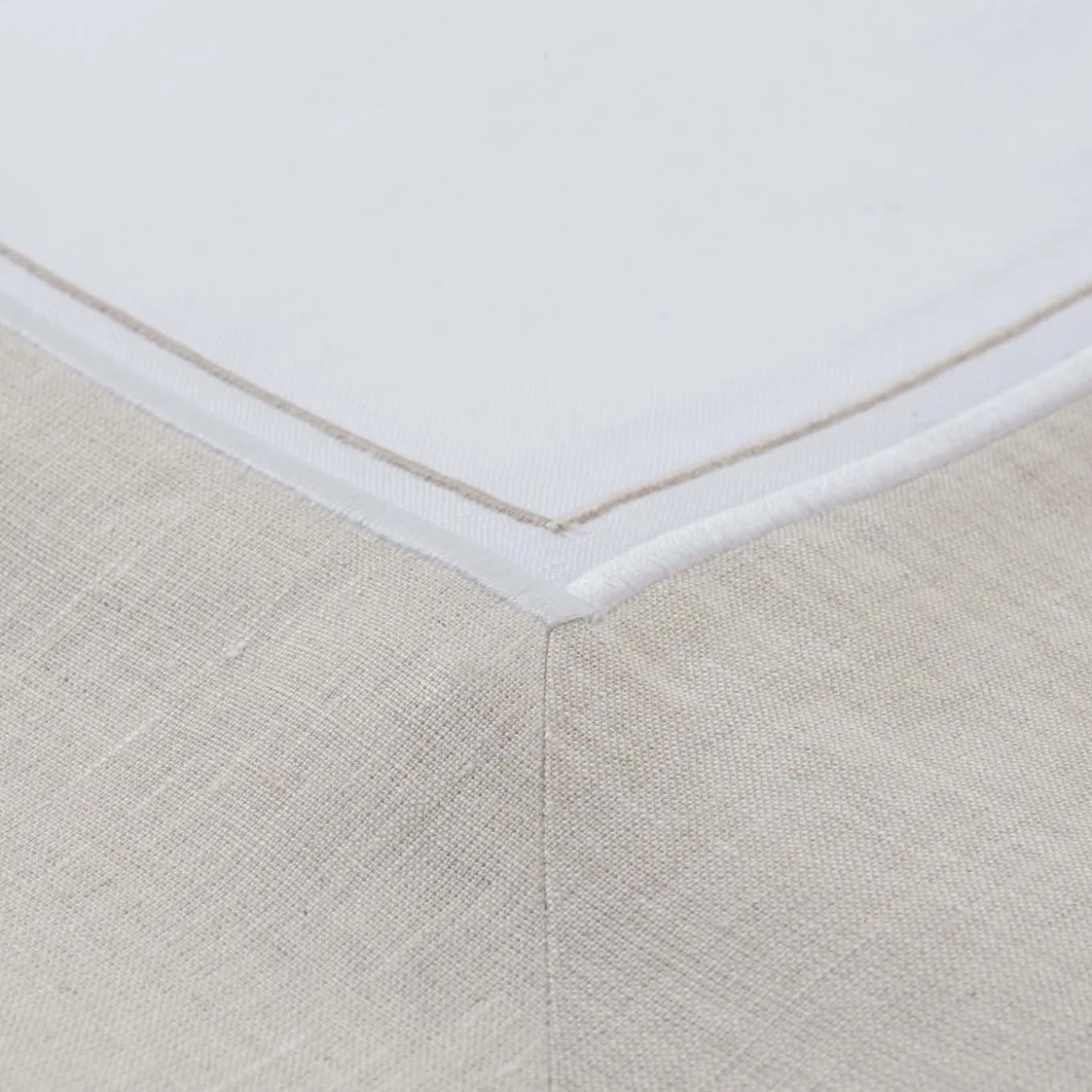 Primula Linen Tablecloth