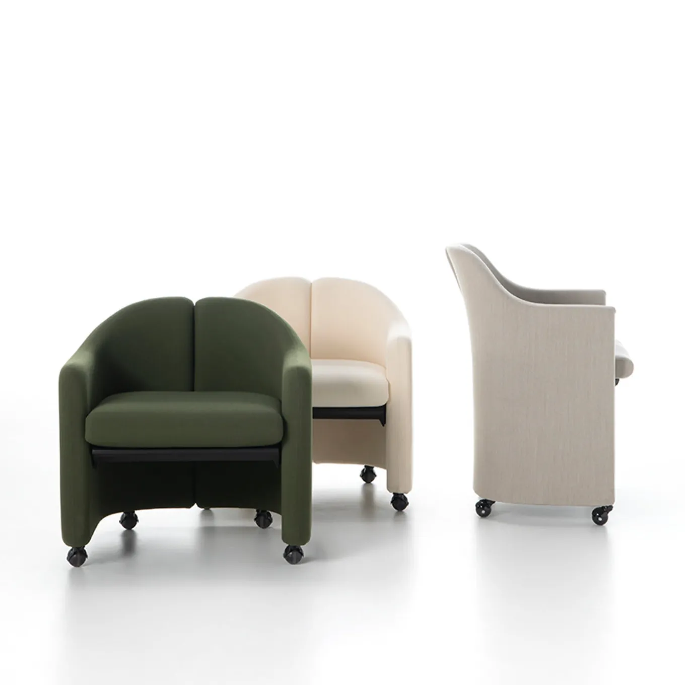 PS142 Low Green Armchair by Eugenio Gerli
