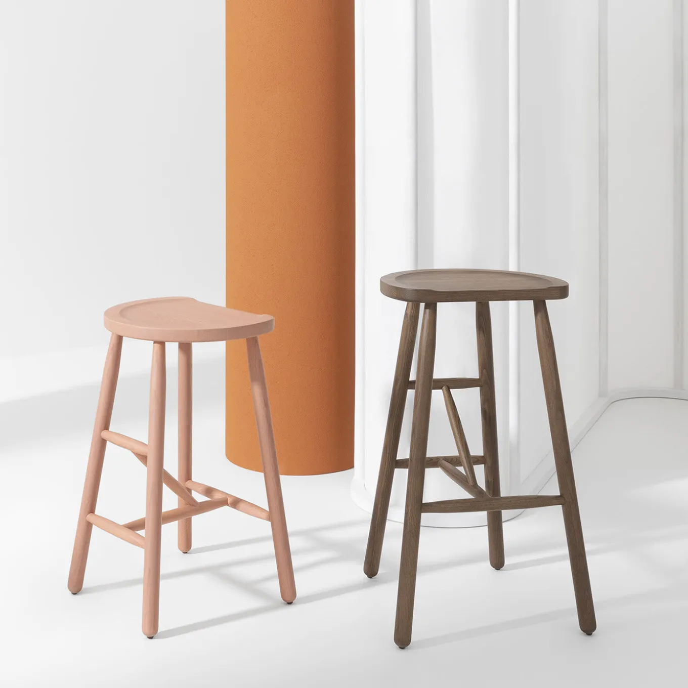 Puccio 711 Pink Stool by Emilio Nanni