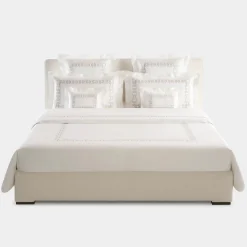 QENA Bed Sheet Set Embroidered in White Percale