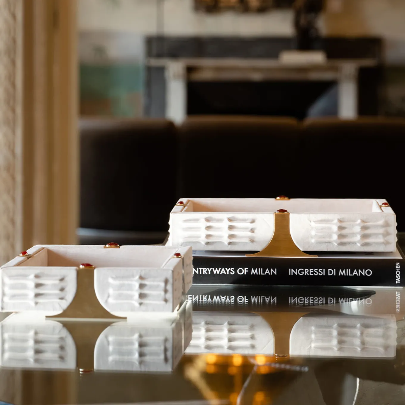 Raban R Rectangular White Leather Tray