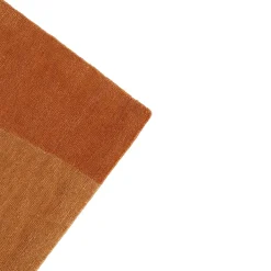 RD Shade Red Carpet by Rodolfo Dordoni