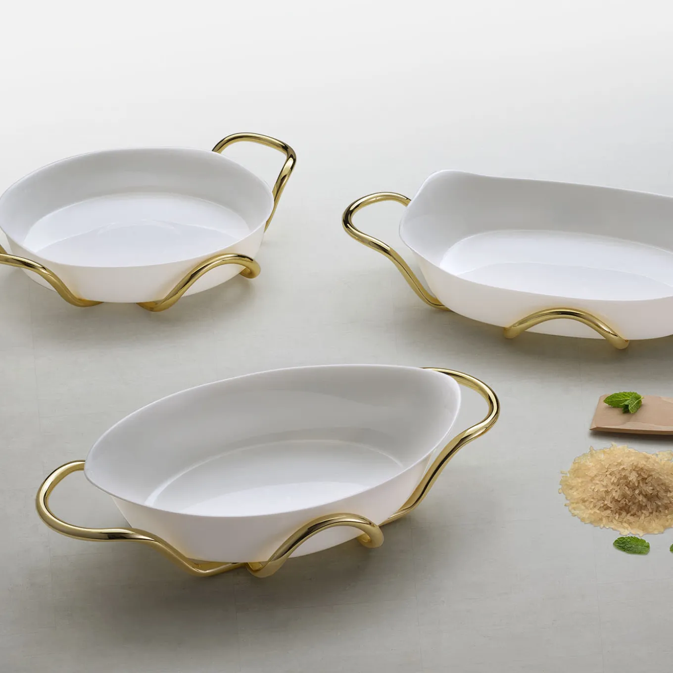 Rectangular Baking Dish with Golden-finish Brass Holder by Itamar Harari