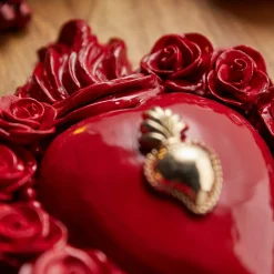RED ON ME RED ENAMEL CERAMIC HEART