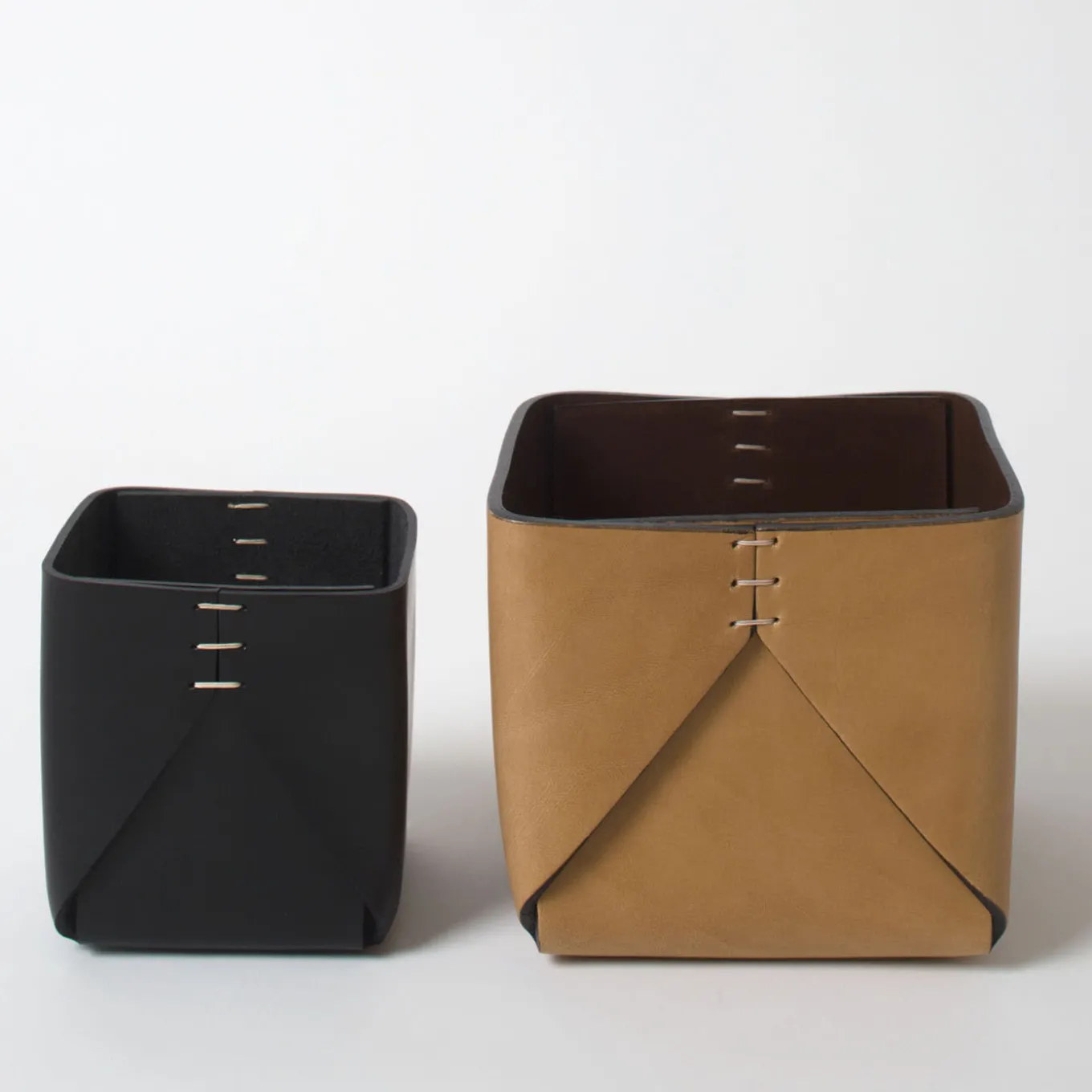 Regular Cubic Black Basket by Oscar Maschera