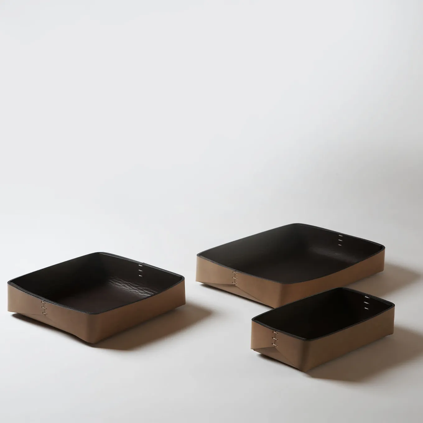 Regular Large Square Vide Poche by Oscar Maschera