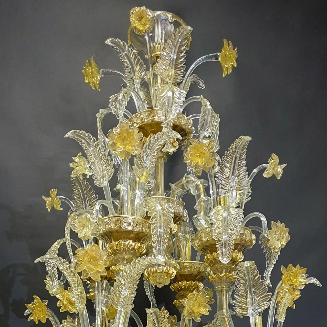 Rezzonico-style Gold and Crystal Chandelier #3