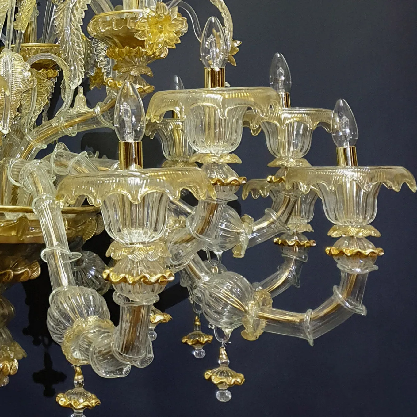Rezzonico-style Gold and Crystal Chandelier #3