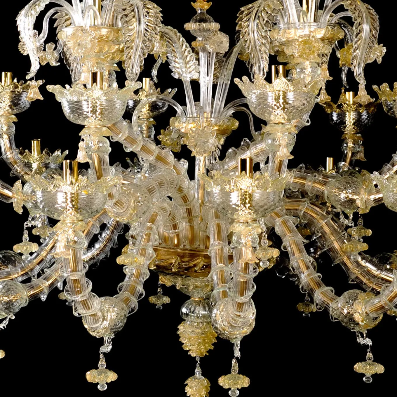 Rezzonico-style Gold and Crystal Chandelier #7