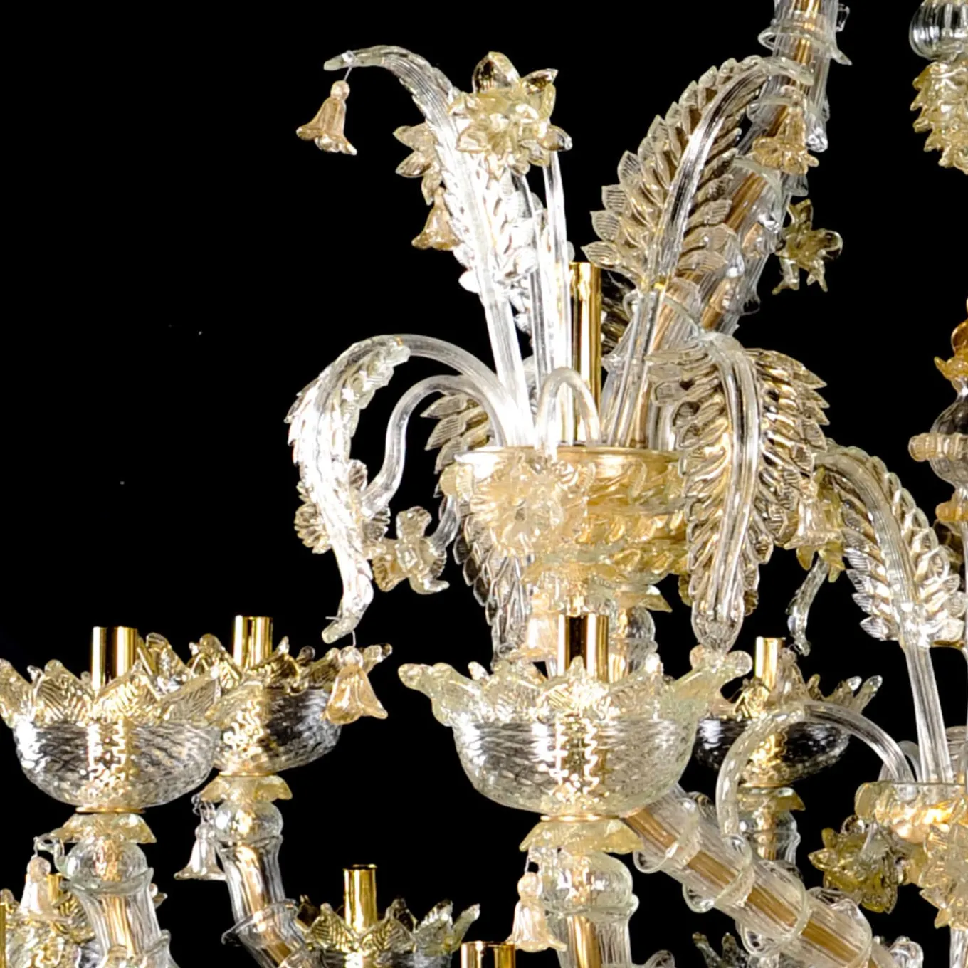 Rezzonico-style Gold and Crystal Chandelier #7