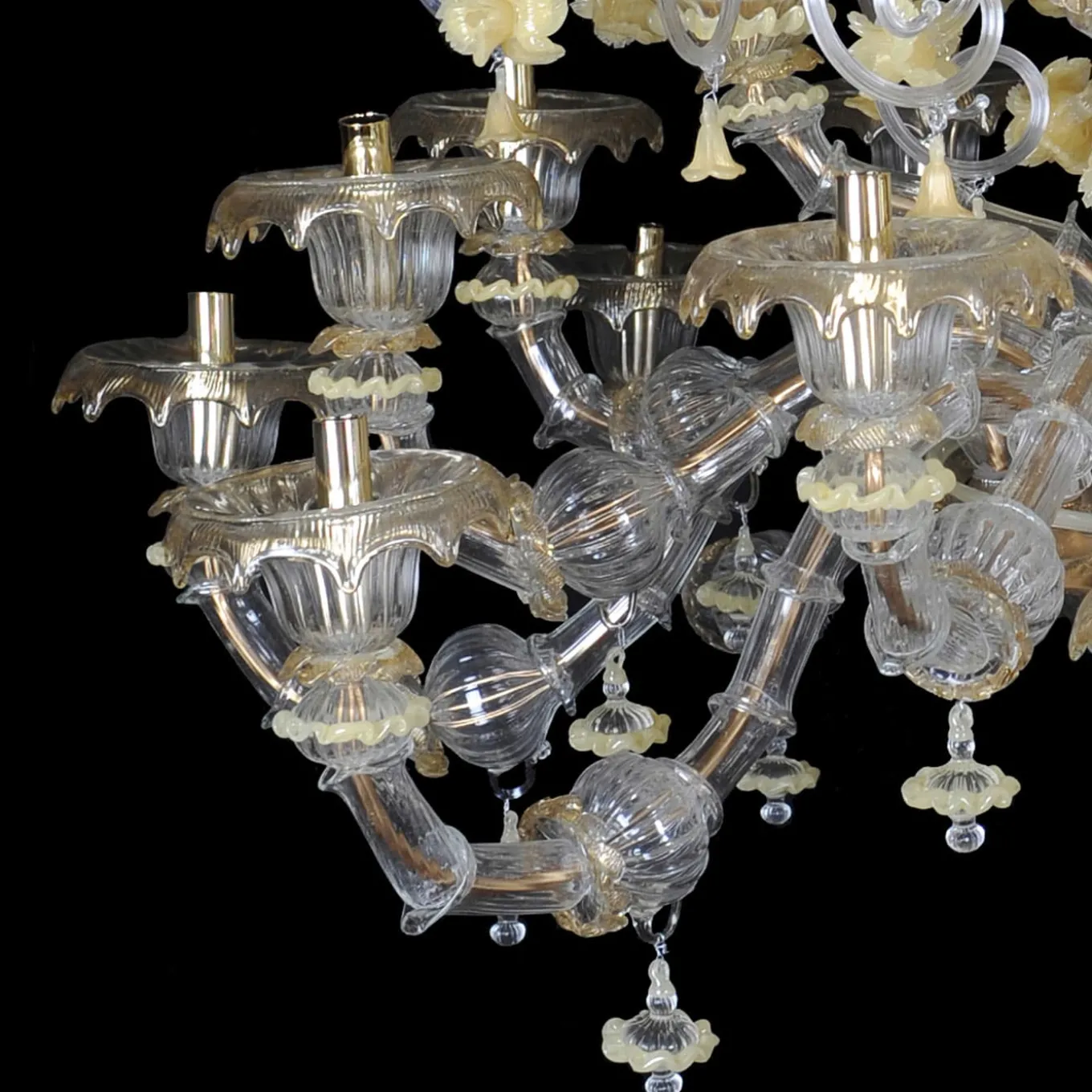 Rezzonico-style Yellow Chandelier