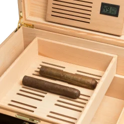 Roma Eucalyptus Cigar Case