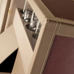 Romeo Brown & Beige Trunk