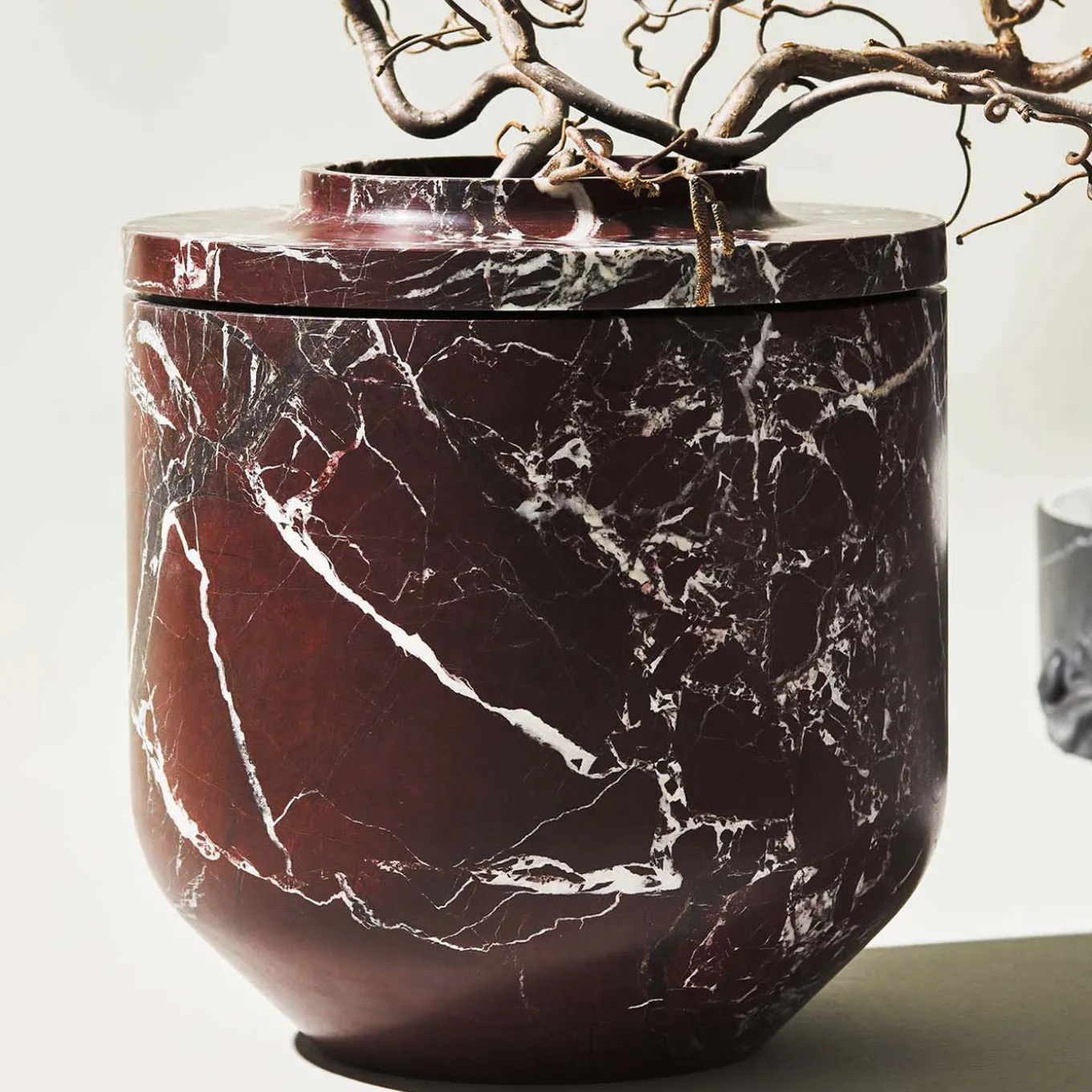 Royal Large Vase in Rosso Lepanto