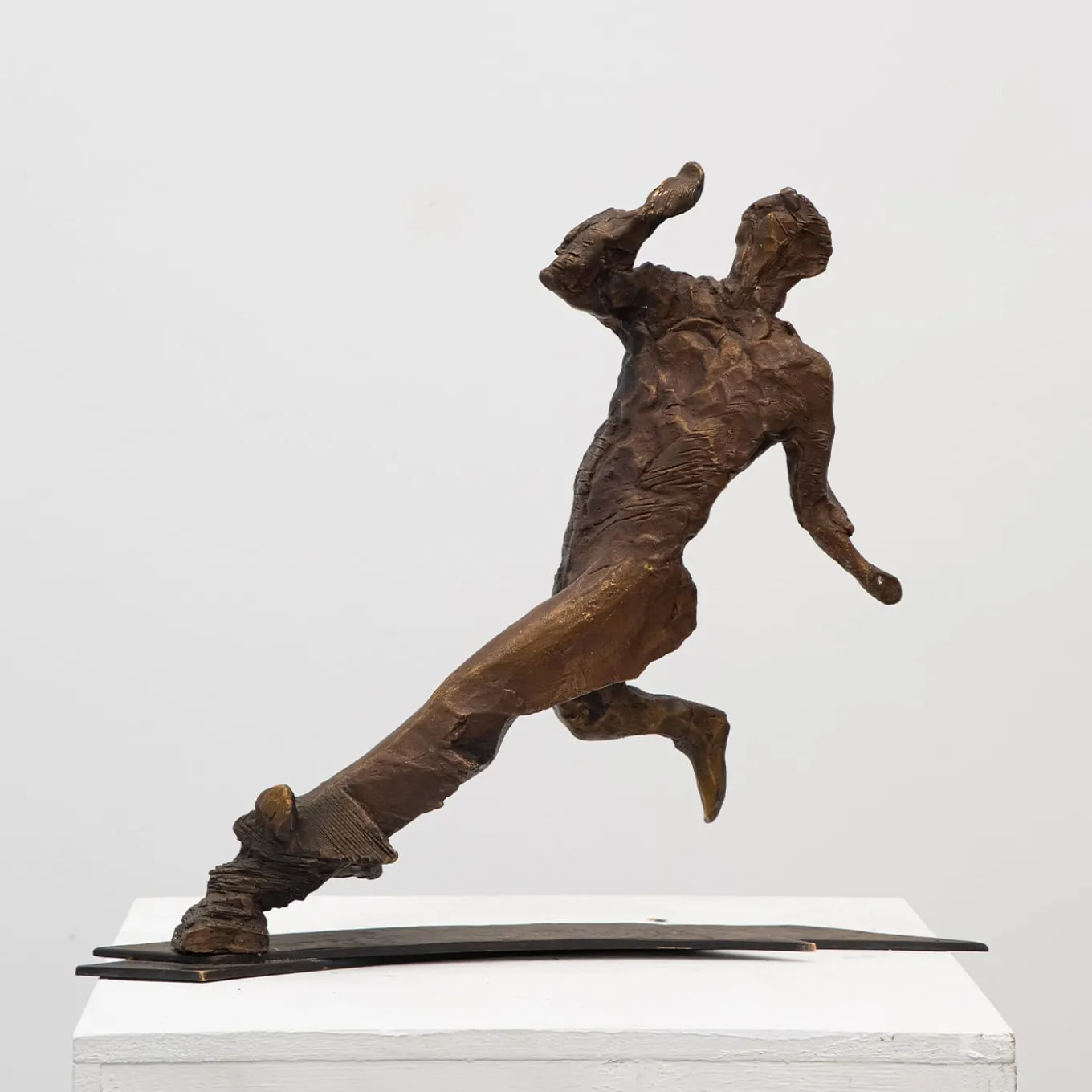Runner sculpture