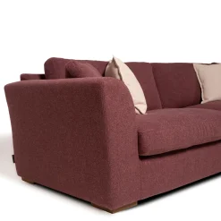 Sandy bordeaux bouclè sofa