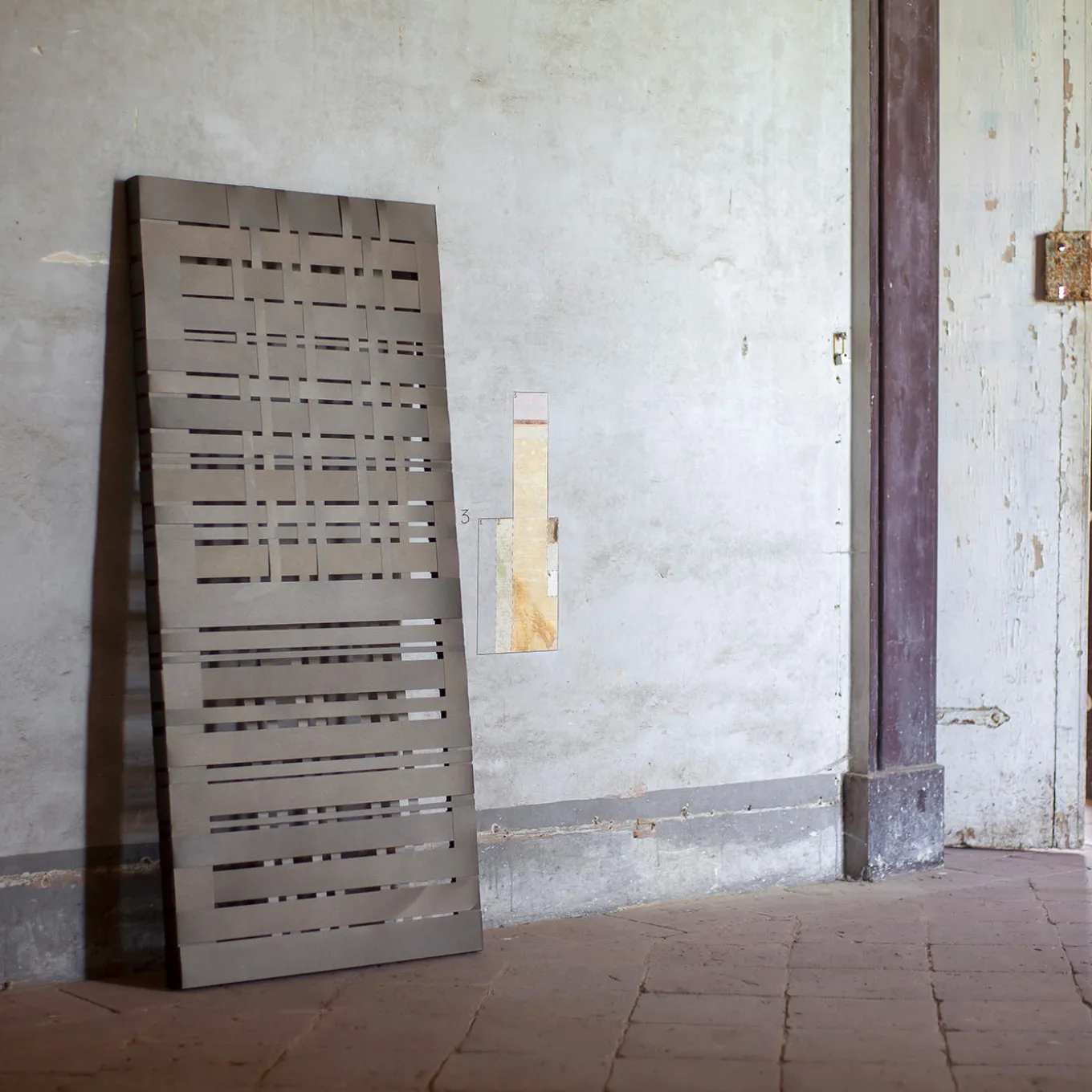 Scutum Brown Medici Wall Sculpture