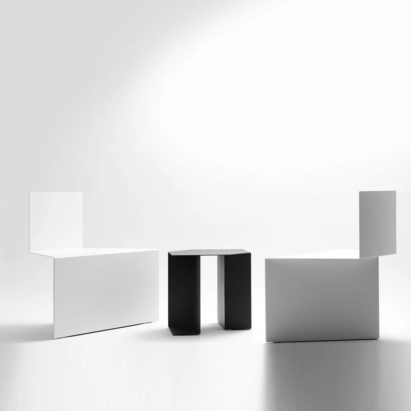 Seduta White Chair by Antonio Saporito