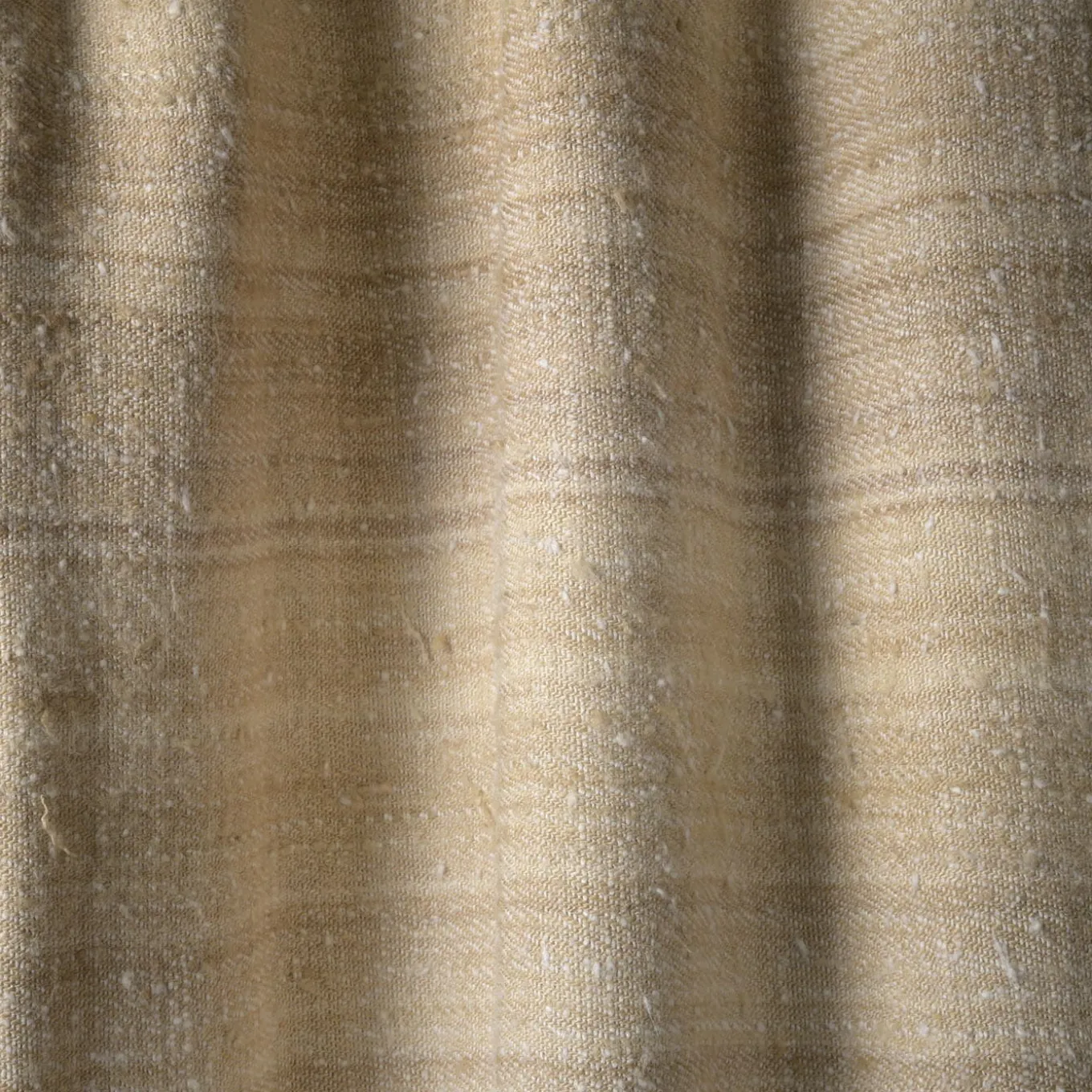 Senja.D2 Fringed Sand Silk & Linen Blanket