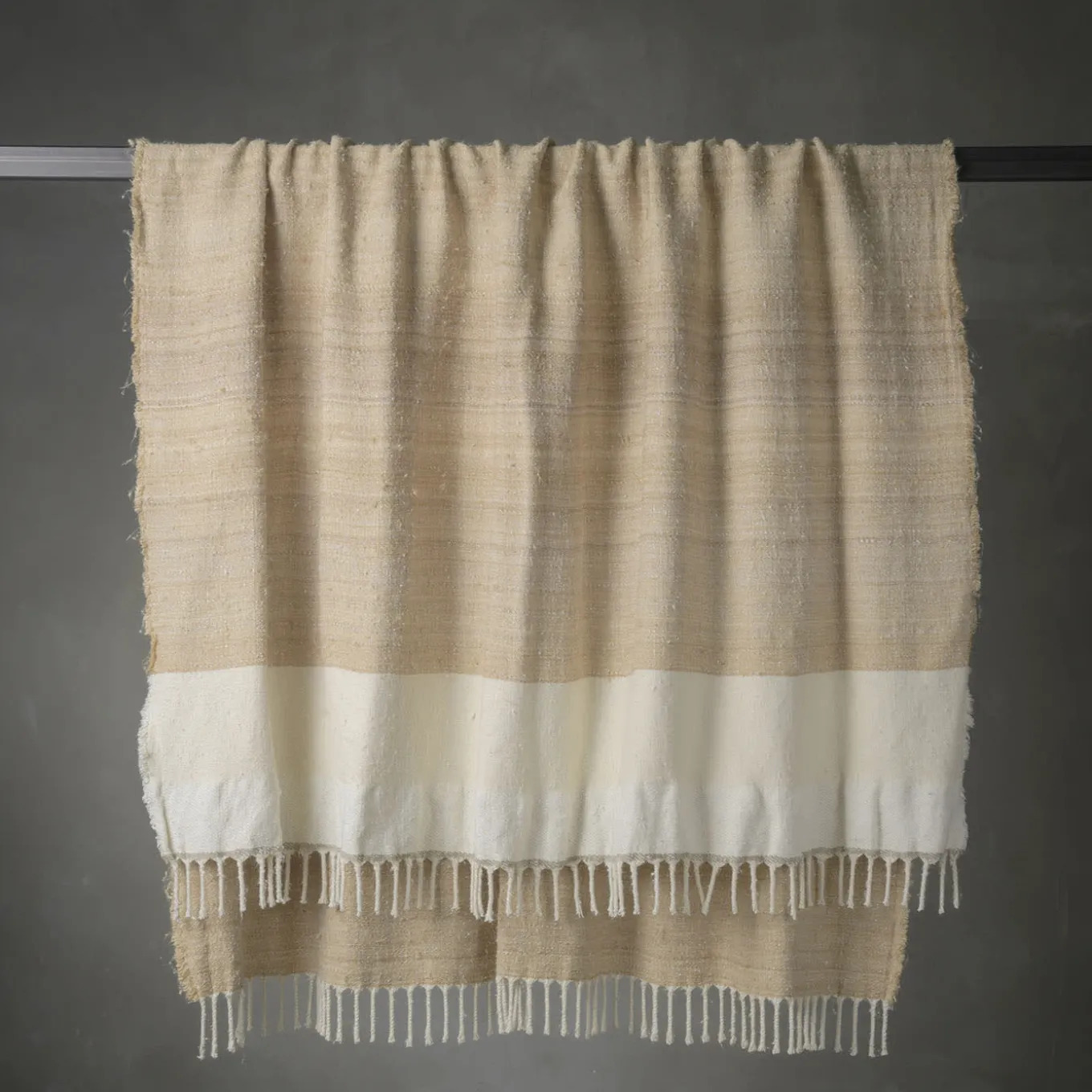 Senja.D2 Fringed Sand Silk & Linen Blanket