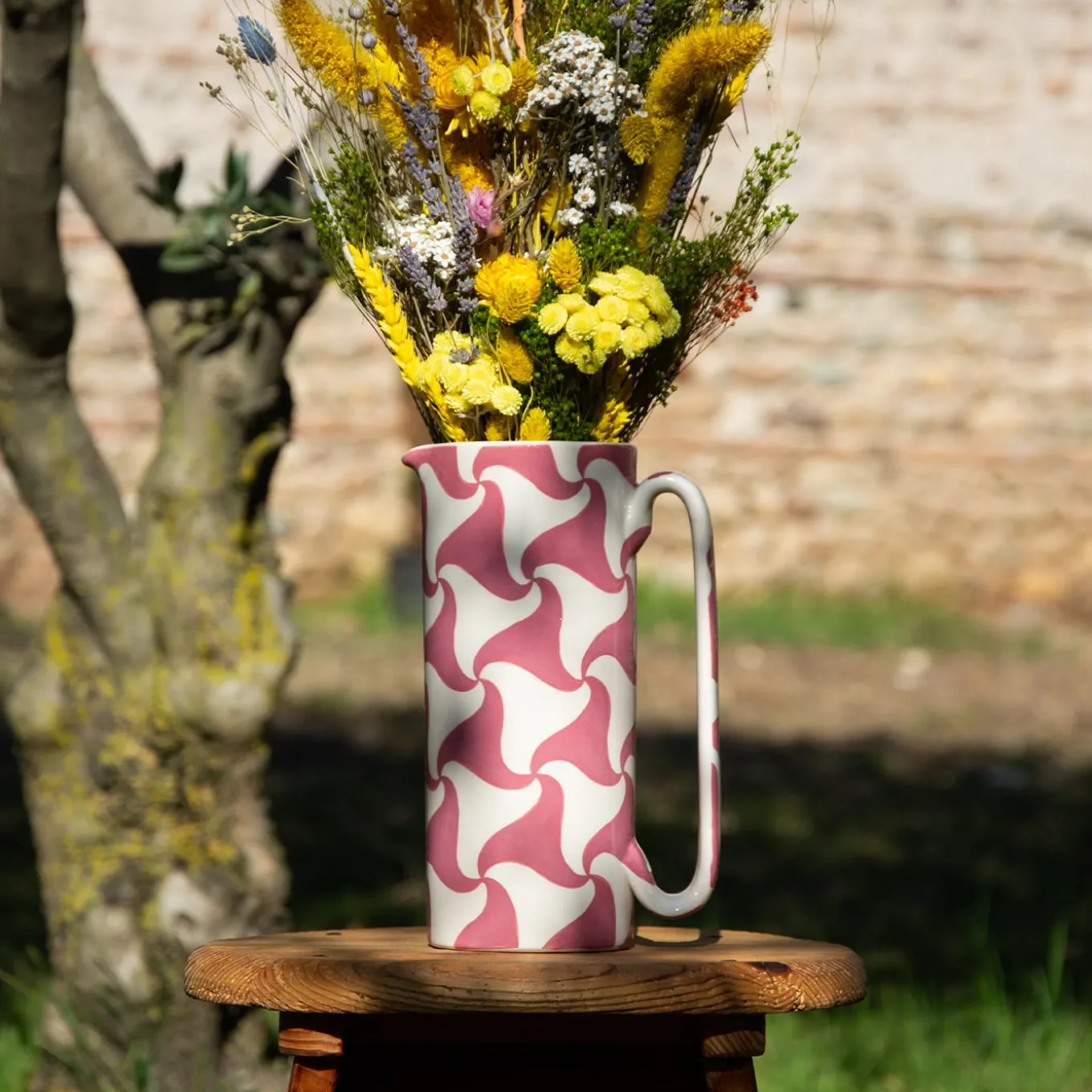 Serlio Red Atellani Ceramic Carafe