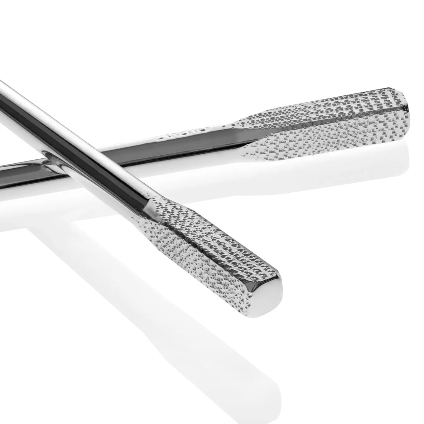 Set of 2 Aria Silver Chopsticks and New York Rest