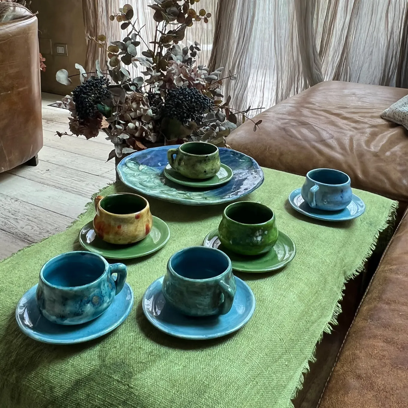 Set of 2 Dragon Green & Orange Espresso Cups with Saucer
