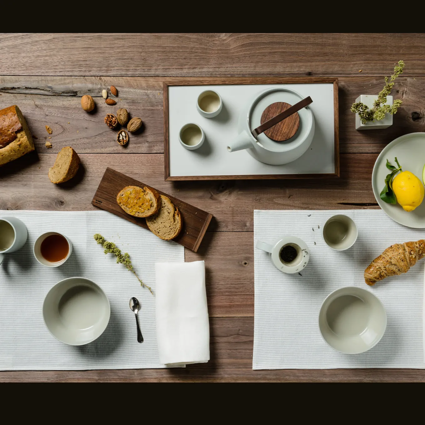 Set of 6 Large Matte White Ceramic Bowls