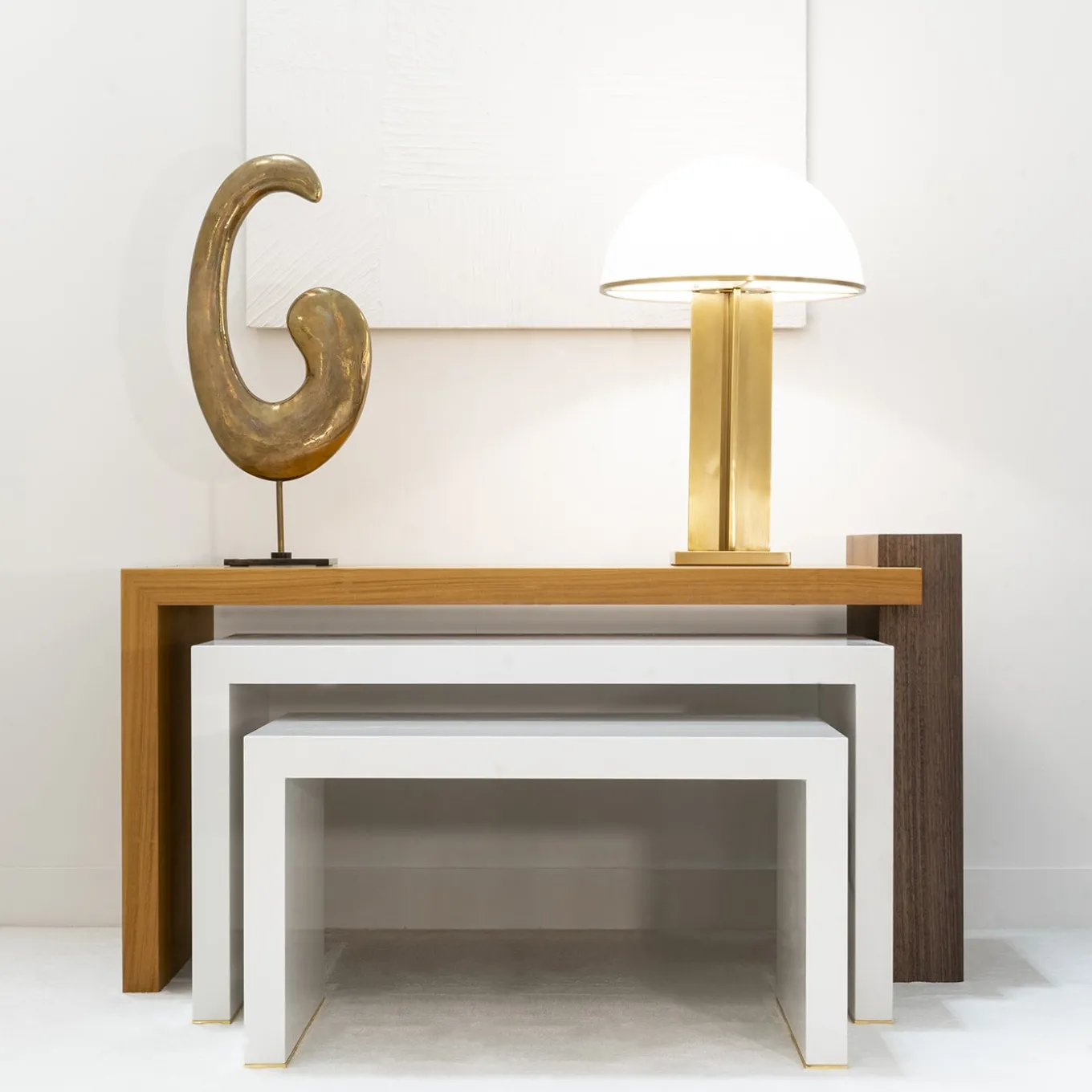 SET OF 3 NESTING STYLE SIDE TABLES