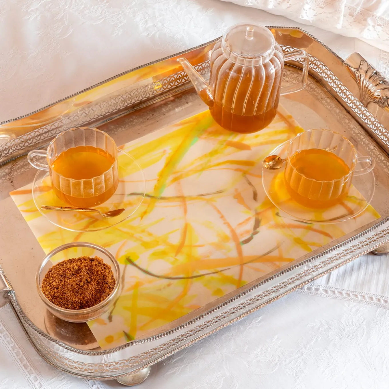 Set of 2 placemats and 2 yellow Roman breeze napkins