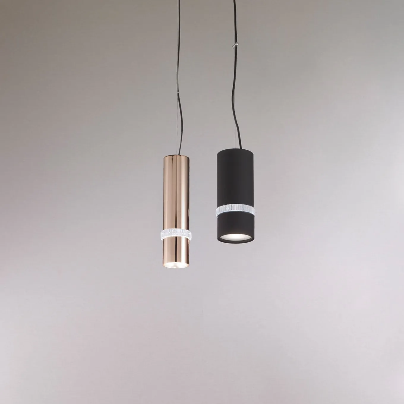 21517/SG-N Black Pendant