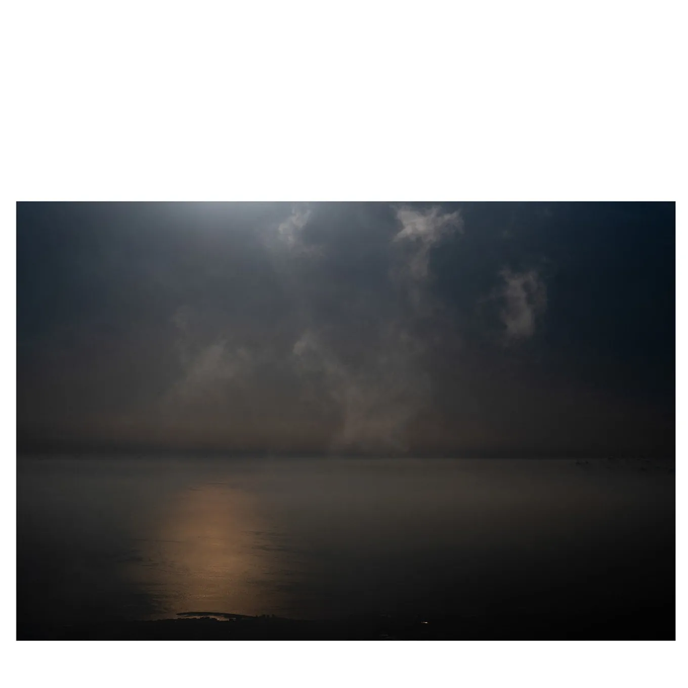 SIM_VES_02379-1-3 Photograph