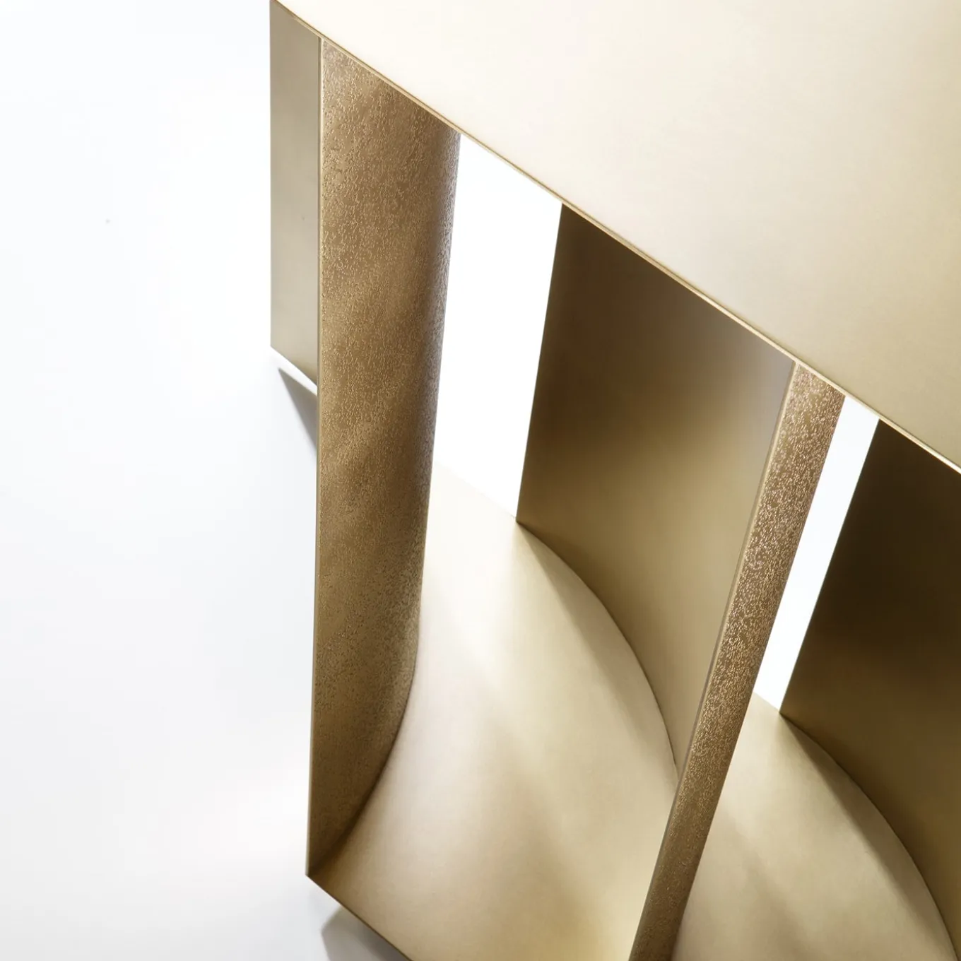 Sinestesia Brushed Brass Console by TIPSTUDIO