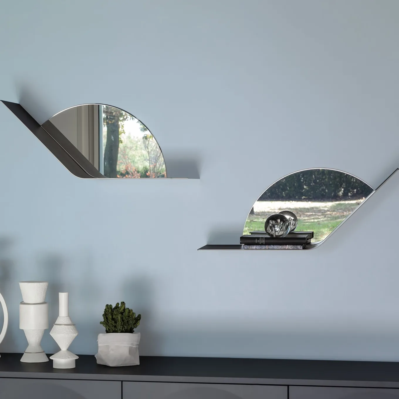 Snail Angled Shelf