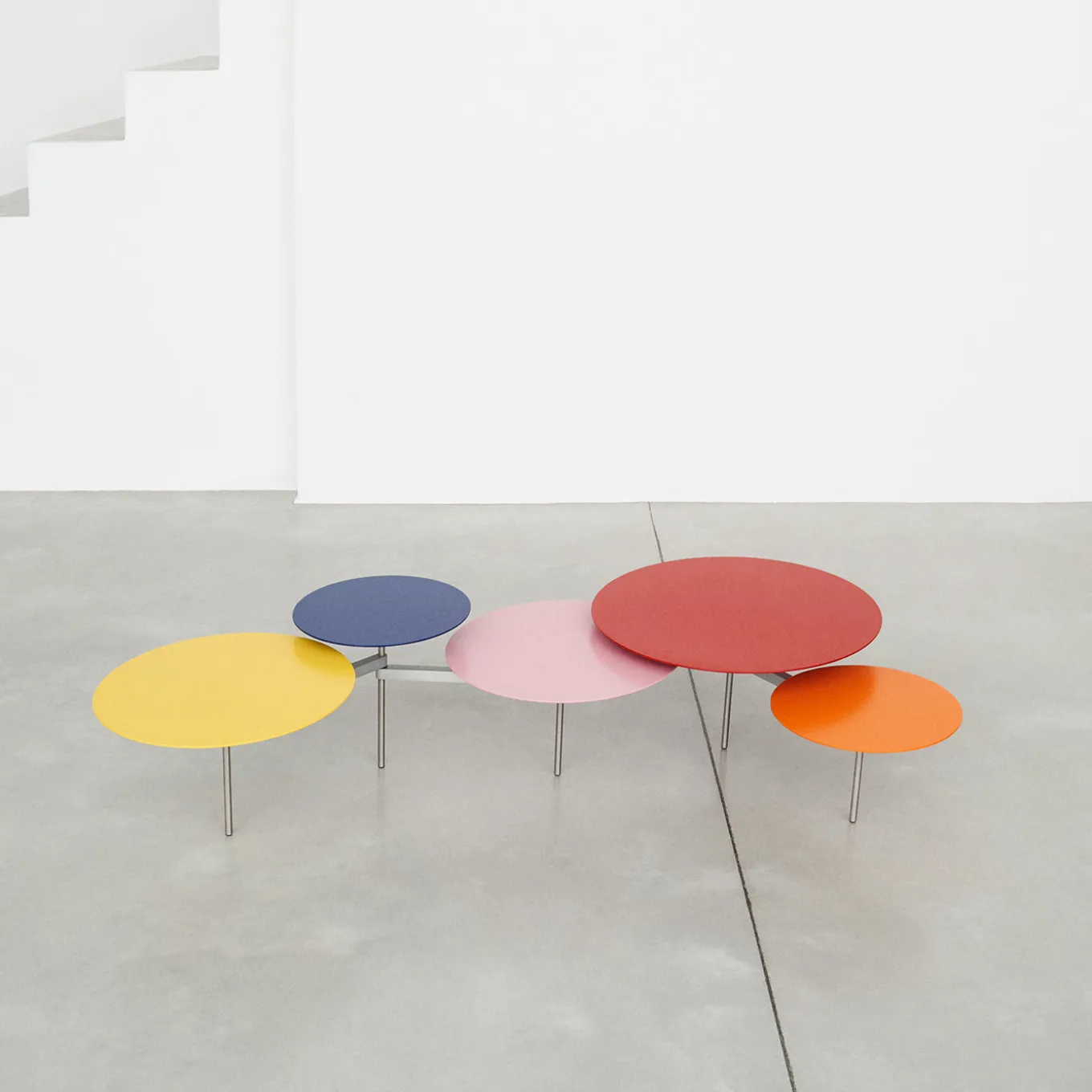 Snake 5 Multicolor Steel Low Table by Carlo Contin #2