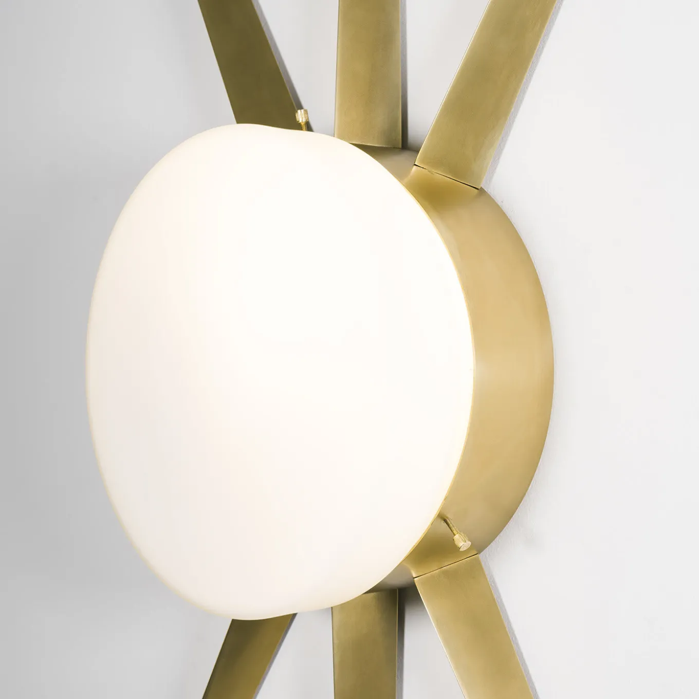 Solare Classic Ceiling/Wall Light