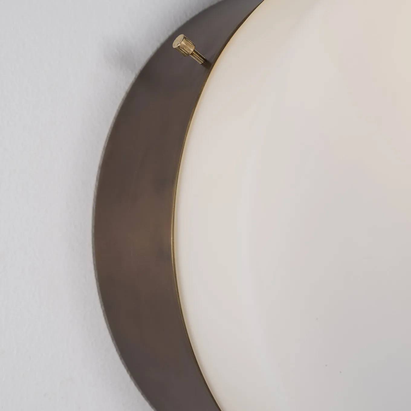 Solare Virgin Ceiling/Wall Light