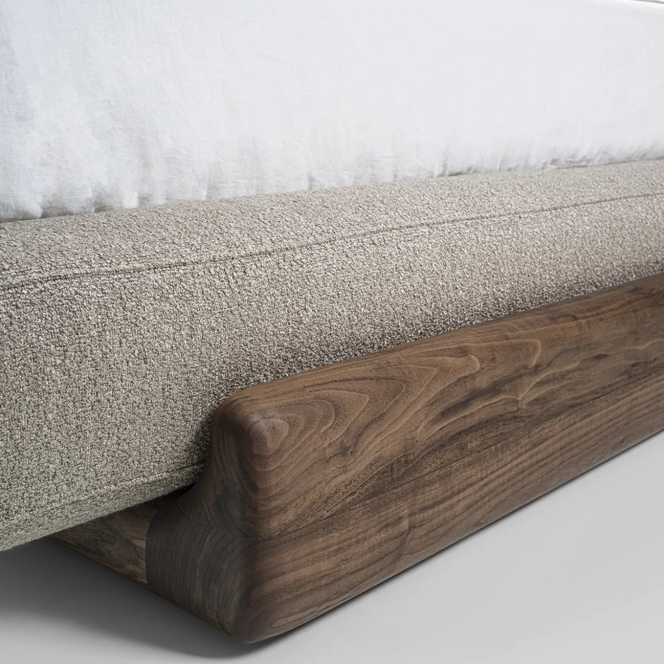 Sospiro solid walnut wood and Taupe bouclé fabric Bed