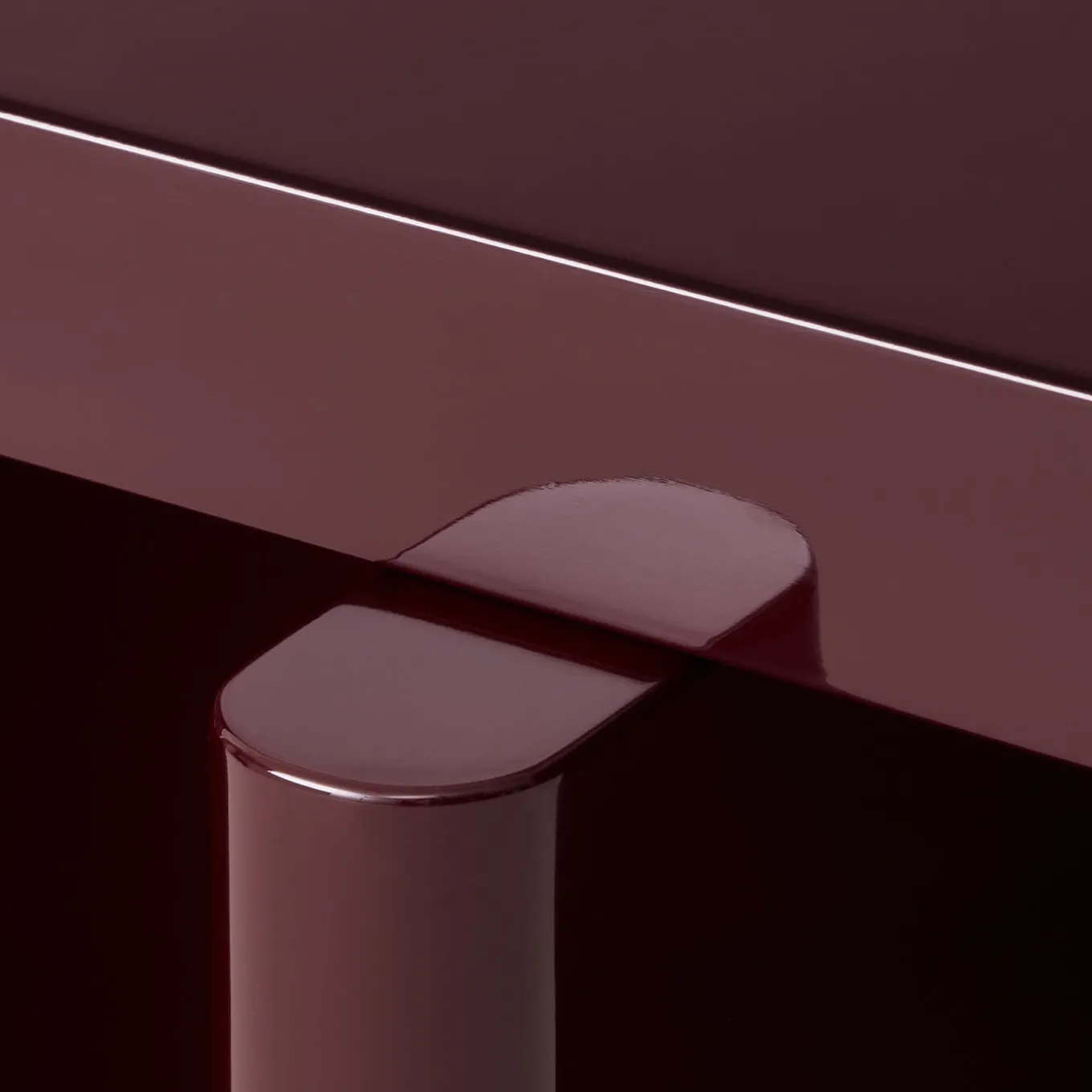 Spina Bordeaux Console