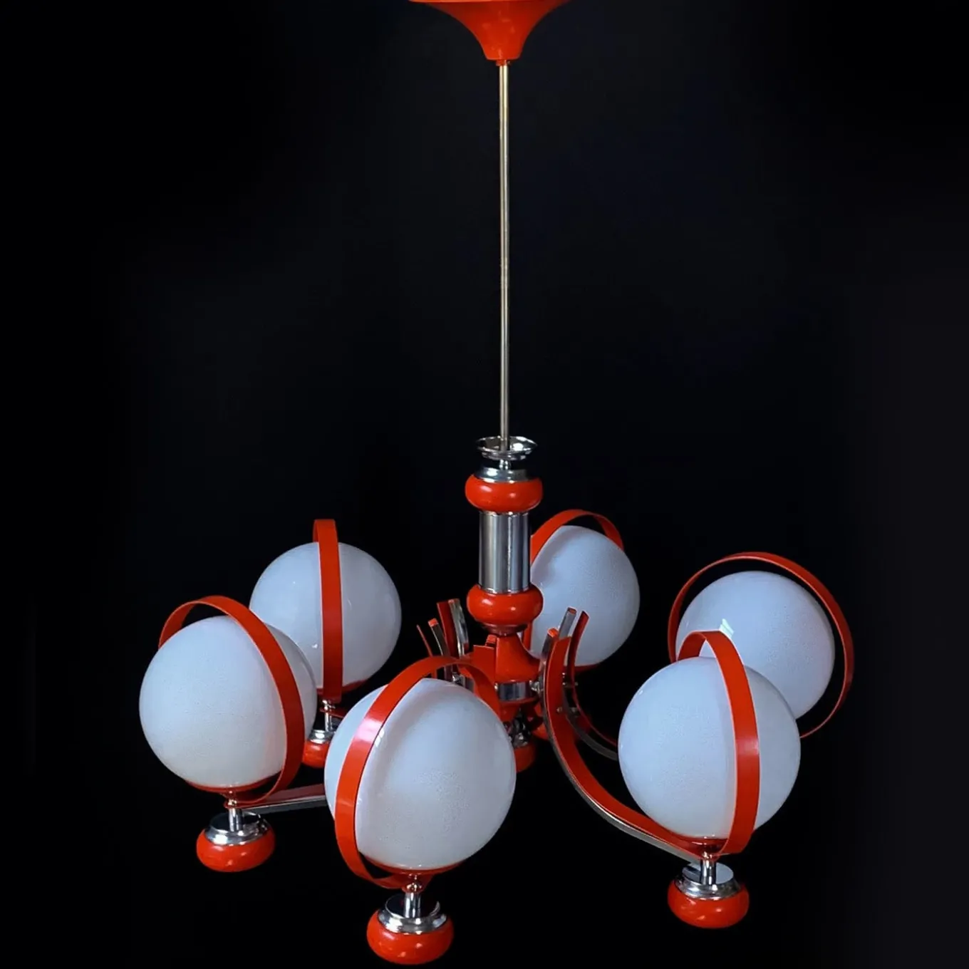 Stilnovo 7-Light Red Chandelier