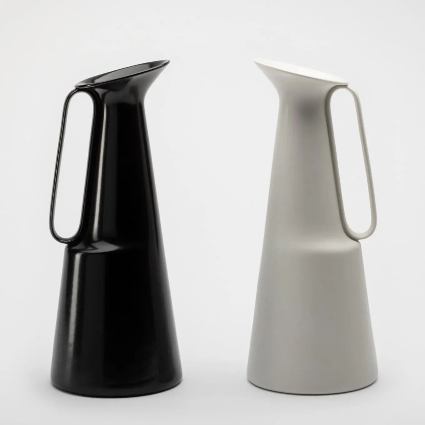Sula White Carafe by Giulio Iacchetti