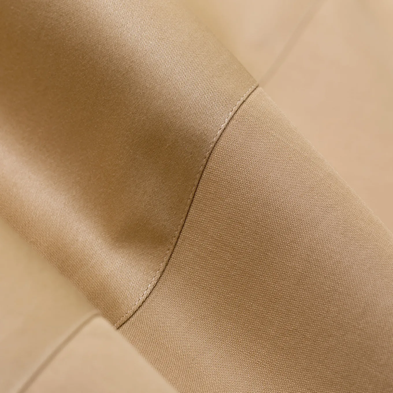 Summer Bedding Set - Beige and Black