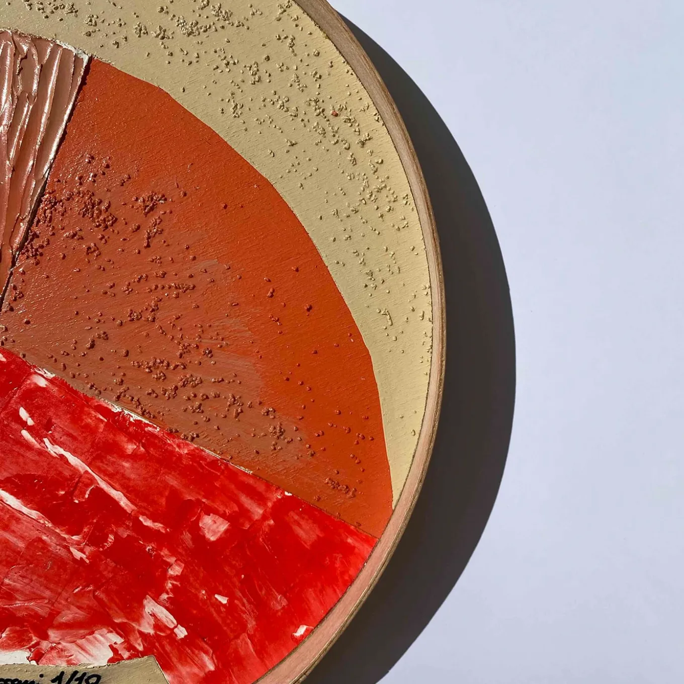 T5 Round Red Tray by Meccani Studio