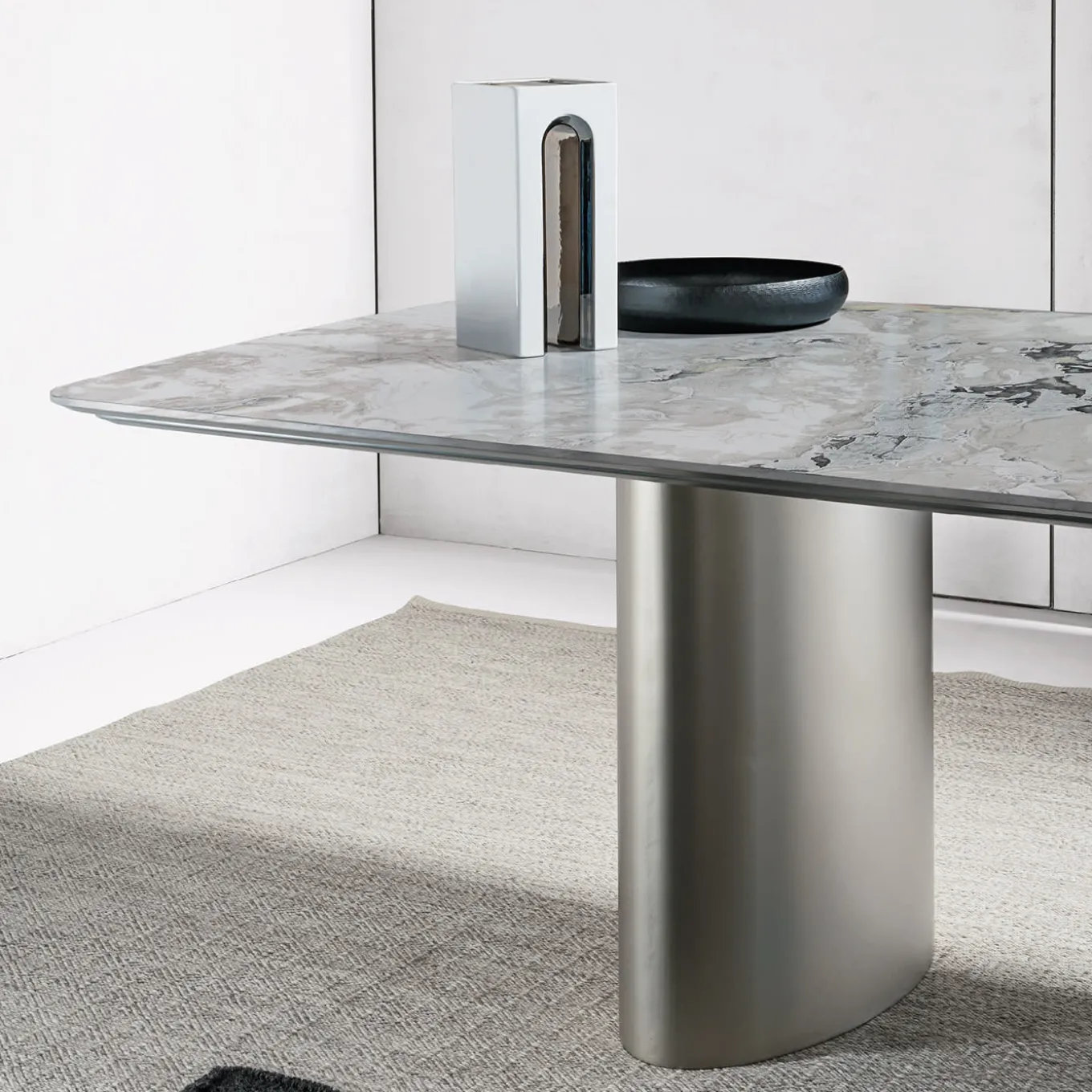 Tangeri Dover White Marble Rectangular Dining Table by Roberto Lazzeroni