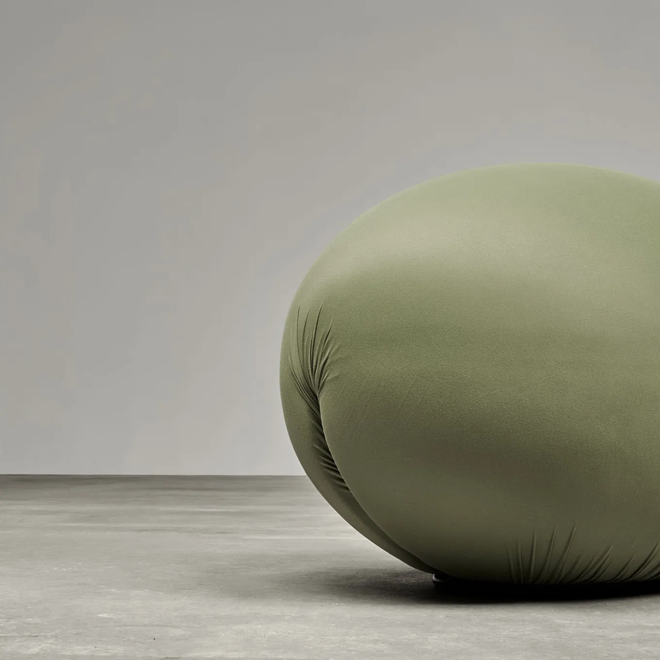 Tato Green Technical Fabric Pouf by Denis Santachiara
