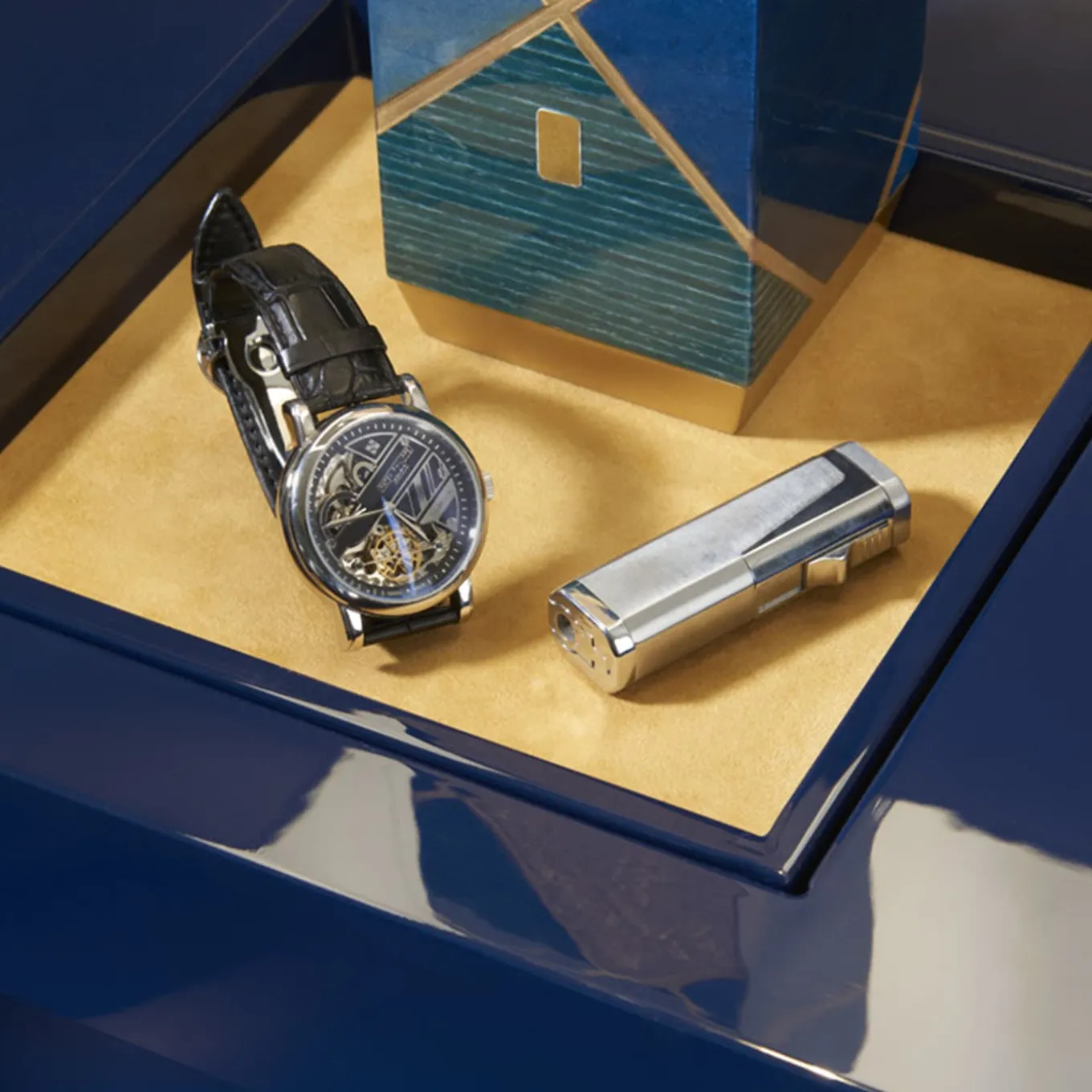 Tellux Wheeled Blue Floor Lamp