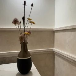 Teodosio XL Black Milk and Bronze amphora