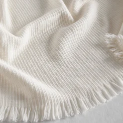 Terramadre Cestino White Blanket