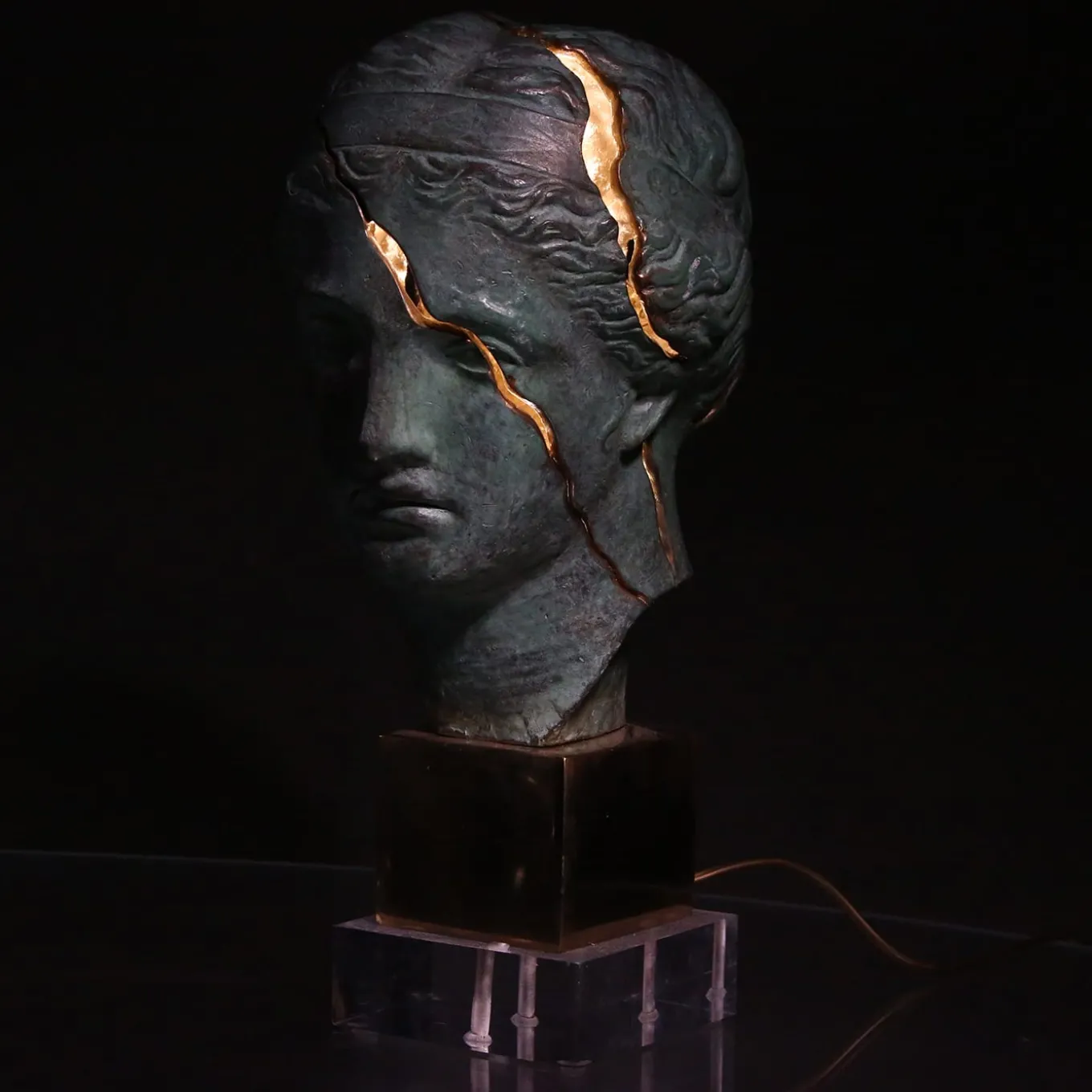 Testa Frammento Bronze Lamp