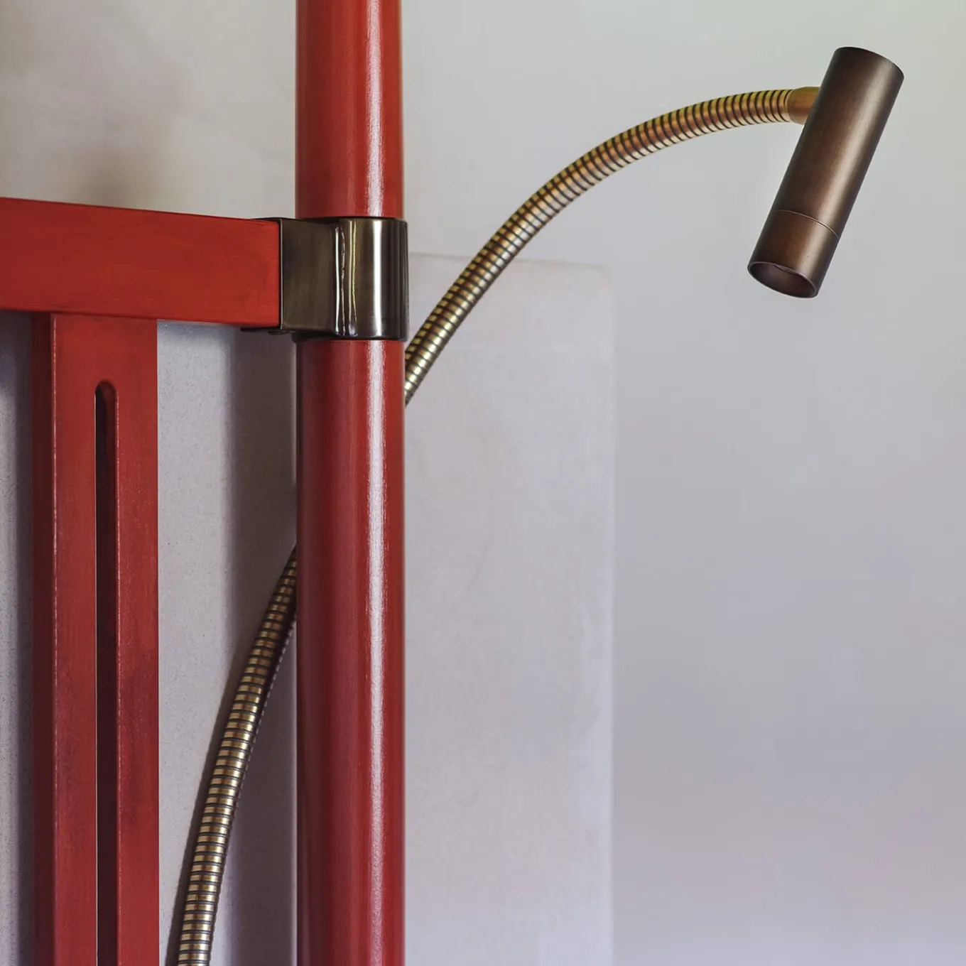 The Flexible Reading Lamp